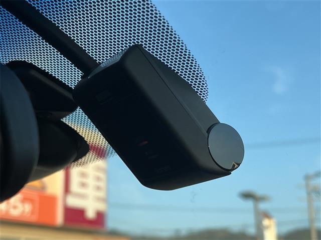 フリード G・ホンダセンシング ETC バックカメラ ナビ TV オートクルーズコントロール レーンアシスト 衝突被害軽減システム 両側電動スライドドア オートライト スマートキー アイドリングストップ(13枚目)