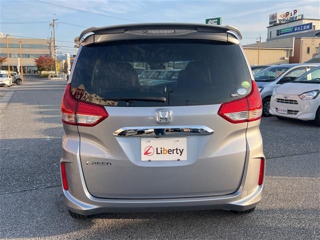 フリード G・ホンダセンシング ETC バックカメラ ナビ TV オートクルーズコントロール レーンアシスト 衝突被害軽減システム 両側電動スライドドア オートライト スマートキー アイドリングストップ(18枚目)