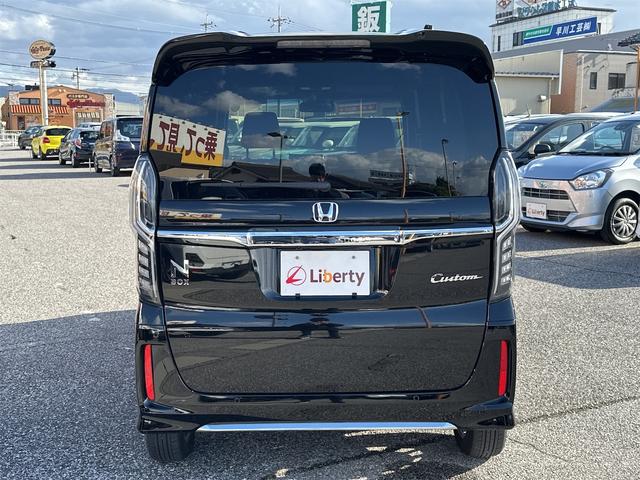 N-BOXカスタム L ETC バックカメラ 両側スライド・片側電動 ナビ TV クリアランスソナー レーンアシスト 衝突被害軽減システム オートライト スマートキー アイドリングストップ シートヒーター ベンチシート(20枚目)