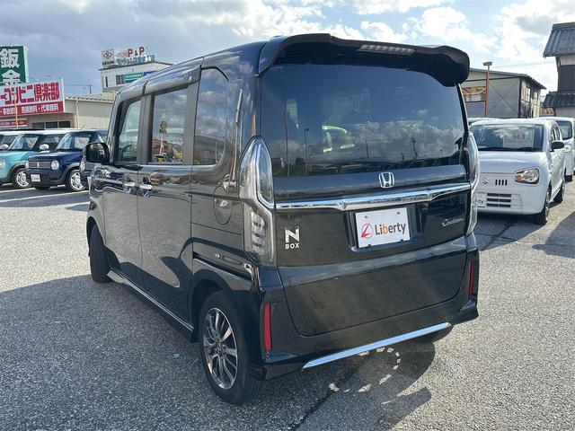 N-BOXカスタム L ETC バックカメラ 両側スライド・片側電動 ナビ TV クリアランスソナー レーンアシスト 衝突被害軽減システム オートライト スマートキー アイドリングストップ シートヒーター ベンチシート(21枚目)