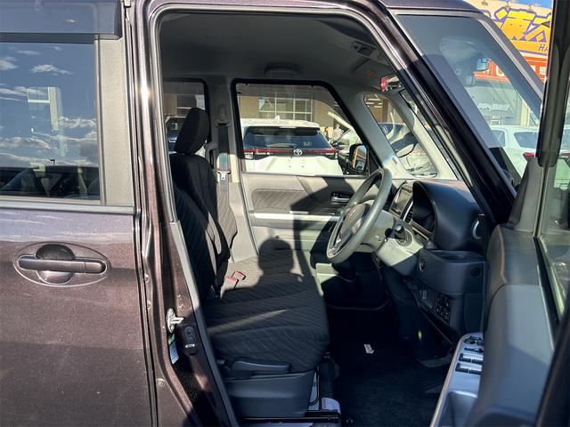 スペーシア Gリミテッド バックカメラ 両側スライド・片側電動 ナビ TV レーンアシスト 衝突被害軽減システム スマートキー アイドリングストップ 電動格納ミラー シートヒーター ベンチシート CVT(45枚目)