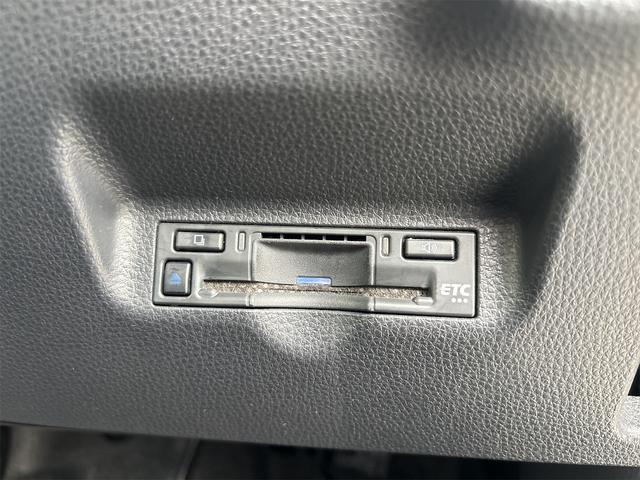 トヨタ シエンタ 13枚目