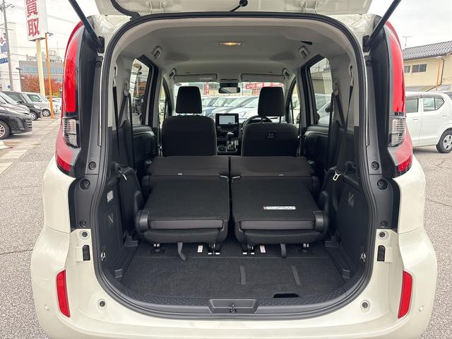 トヨタ シエンタ 30枚目