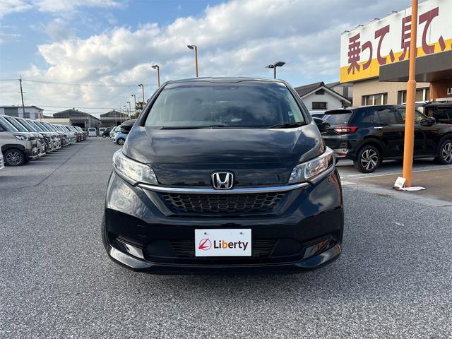 フリードハイブリッド ハイブリッド・Gホンダセンシング 衝突軽減B 純正9インチナビ Bluetooth対応 Bカメラ ビルドインETC 両側自動ドア アダプティブクルーズコントロール LEDヘッドライト スマートキー プッシュスタート 電動格納ミラー(15枚目)