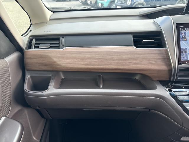 フリードハイブリッド ハイブリッド・Gホンダセンシング 衝突軽減B 純正9インチナビ Bluetooth対応 Bカメラ ビルドインETC 両側自動ドア アダプティブクルーズコントロール LEDヘッドライト スマートキー プッシュスタート 電動格納ミラー(37枚目)