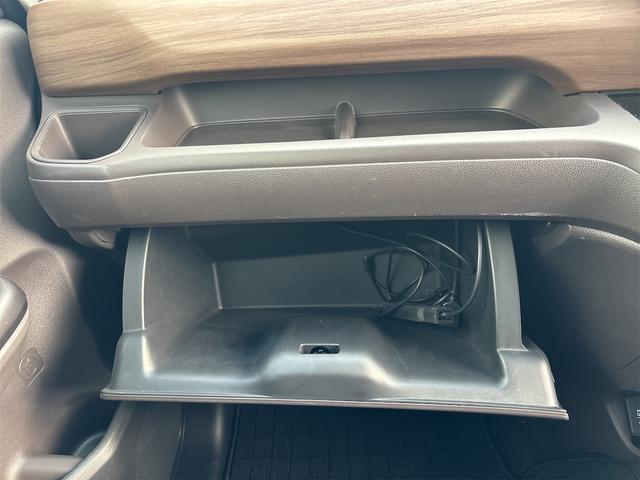 フリードハイブリッド ハイブリッド・Gホンダセンシング 衝突軽減B 純正9インチナビ Bluetooth対応 Bカメラ ビルドインETC 両側自動ドア アダプティブクルーズコントロール LEDヘッドライト スマートキー プッシュスタート 電動格納ミラー(38枚目)