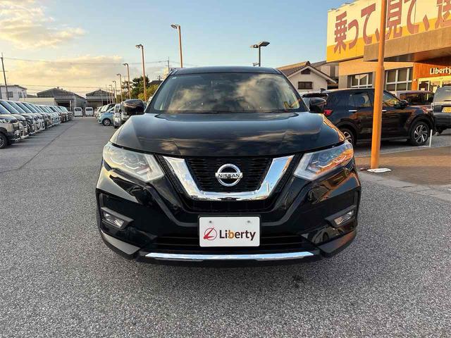 エクストレイル ２０Ｘ　４ＷＤ　衝突軽減Ｂ　プロパイロット　純正９インチナビ　Ｂｌｕｅｔｏｏｔｈ対応　アラウンドビューモニター　クルーズコントロール　パワーバックドア　ＬＥＤヘッドライト　プッシュスタート　電子パーキング（19枚目）