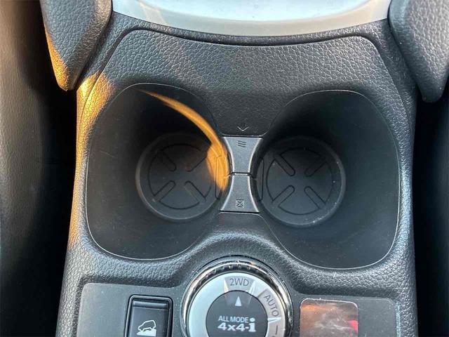 エクストレイル ２０Ｘ　４ＷＤ　衝突軽減Ｂ　プロパイロット　純正９インチナビ　Ｂｌｕｅｔｏｏｔｈ対応　アラウンドビューモニター　クルーズコントロール　パワーバックドア　ＬＥＤヘッドライト　プッシュスタート　電子パーキング（47枚目）