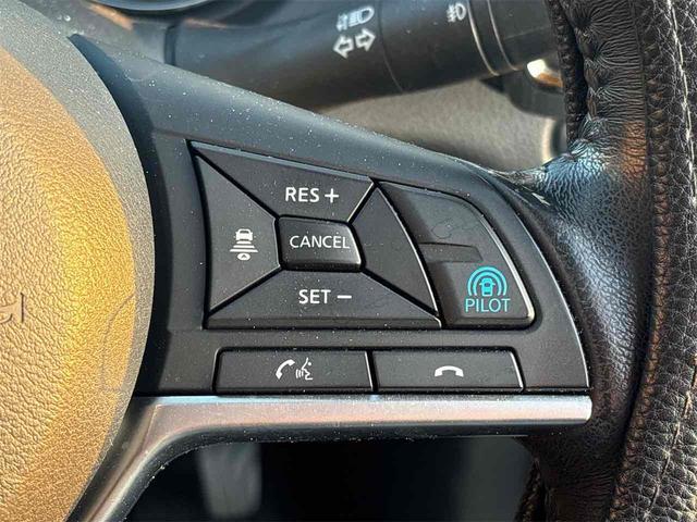 エクストレイル ２０Ｘ　４ＷＤ　衝突軽減Ｂ　プロパイロット　純正９インチナビ　Ｂｌｕｅｔｏｏｔｈ対応　アラウンドビューモニター　クルーズコントロール　パワーバックドア　ＬＥＤヘッドライト　プッシュスタート　電子パーキング（49枚目）