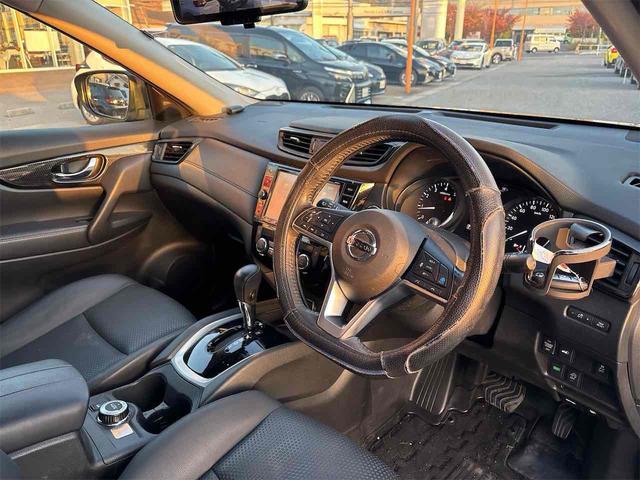 エクストレイル ２０Ｘ　４ＷＤ　衝突軽減Ｂ　プロパイロット　純正９インチナビ　Ｂｌｕｅｔｏｏｔｈ対応　アラウンドビューモニター　クルーズコントロール　パワーバックドア　ＬＥＤヘッドライト　プッシュスタート　電子パーキング（52枚目）