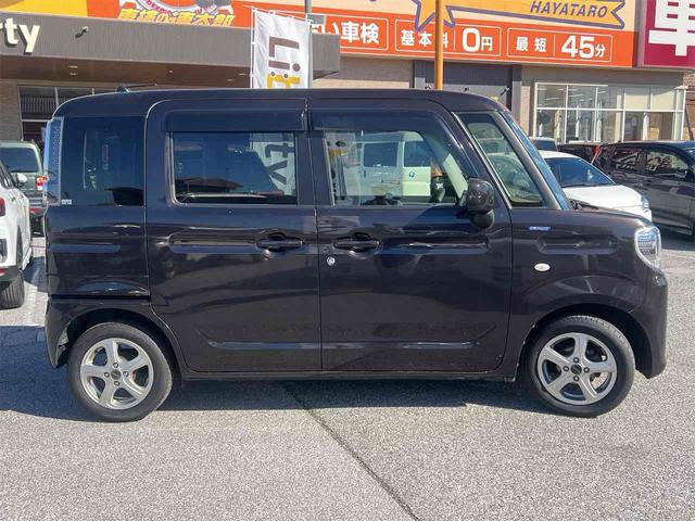 スペーシア ハイブリッドＧ　社外ナビ　Ｂｌｕｅｔｏｏｔｈ対応　スマートキー　プッシュスタート　アイドリングストップ　両側スライドドア　ヘッドライトレベライザー　電動格納ミラー　オートエアコン（16枚目）