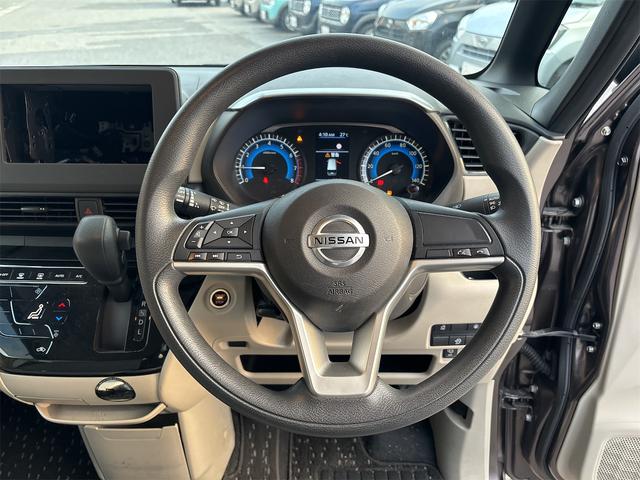 ルークス Ｘ　全周囲カメラ　両側スライド・片側電動　クリアランスソナー　オートライト　スマートキー　アイドリングストップ　電動格納ミラー　ベンチシート　ＣＶＴ　エアコン　パワーウィンドウ（6枚目）