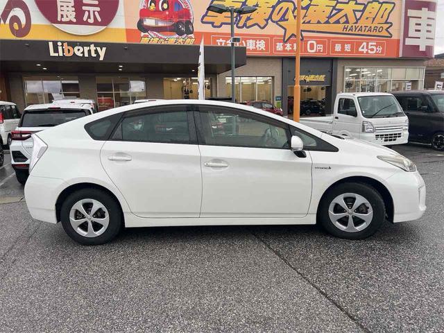 プリウス S ナビ ETC Bluetooth TV アルミホイール オートライト HID CVT スマートキー 電動格納ミラー 盗難防止システム CD USB 衝突安全ボディ ABS ESC エアコン(10枚目)