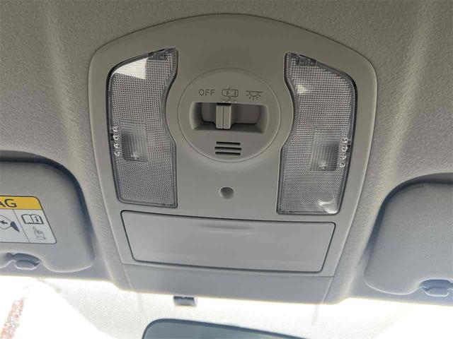 プリウス S ナビ ETC Bluetooth TV アルミホイール オートライト HID CVT スマートキー 電動格納ミラー 盗難防止システム CD USB 衝突安全ボディ ABS ESC エアコン(48枚目)