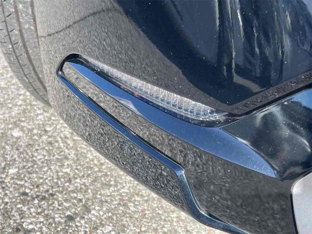 プリウス Ｚ　全周囲カメラ　ディスプレイオーディオ　ＴＶ　クリアランスソナー　オートクルーズコントロール　レーンアシスト　パークアシスト　衝突被害軽減システム　アルミホイール　ＬＥＤヘッドランプ　サンルーフ（26枚目）