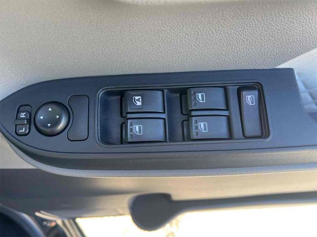 タント Ｌ　ＥＴＣ　バックカメラ　両側スライドドア　ナビ　クリアランスソナー　衝突被害軽減システム　キーレスエントリー　アイドリングストップ　ＣＶＴ　ＥＳＣ　ＣＤ　Ｂｌｕｅｔｏｏｔｈ（13枚目）