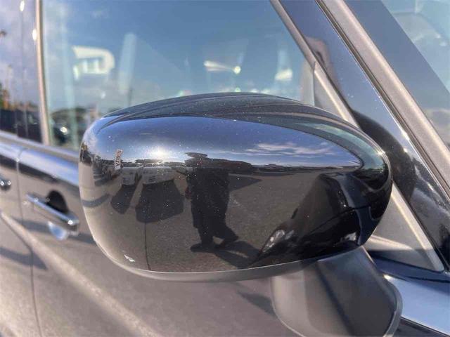 ソリオ Ｇ　両側スライドドア　クリアランスソナー　レーンアシスト　衝突被害軽減システム　スマートキー　電動格納ミラー　ウォークスルー　ＣＶＴ　盗難防止システム　衝突安全ボディ　ＡＢＳ　ＥＳＣ　エアコン（28枚目）