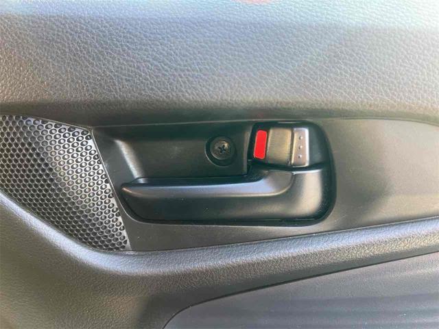 ソリオ Ｇ　両側スライドドア　クリアランスソナー　レーンアシスト　衝突被害軽減システム　スマートキー　電動格納ミラー　ウォークスルー　ＣＶＴ　盗難防止システム　衝突安全ボディ　ＡＢＳ　ＥＳＣ　エアコン（38枚目）