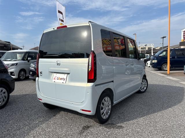 N-BOX ベースグレード バックカメラ 両側スライド・片側電動 クリアランスソナー オートクルーズコントロール レーンアシスト オートライト スマートキー アイドリングストップ 電動格納ミラー シートヒーター ベンチシート(17枚目)