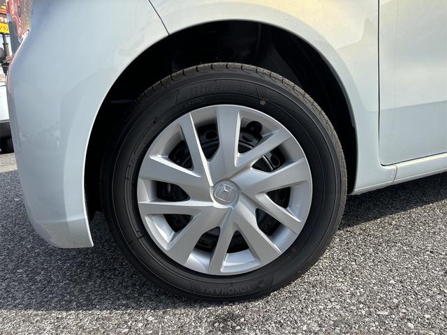 N-BOX ベースグレード バックカメラ 両側スライド・片側電動 クリアランスソナー オートクルーズコントロール レーンアシスト オートライト スマートキー アイドリングストップ 電動格納ミラー シートヒーター ベンチシート(23枚目)