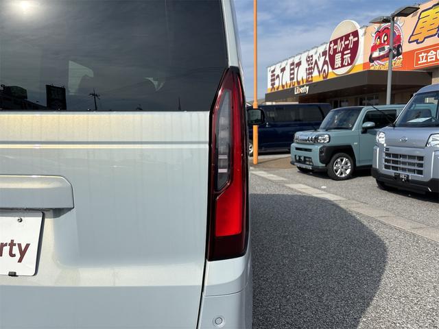 N-BOX ベースグレード バックカメラ 両側スライド・片側電動 クリアランスソナー オートクルーズコントロール レーンアシスト オートライト スマートキー アイドリングストップ 電動格納ミラー シートヒーター ベンチシート(29枚目)