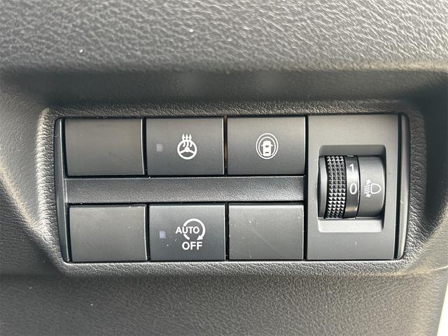 デイズ 　バックカメラ　クリアランスソナー　オートライト　スマートキー　アイドリングストップ　電動格納ミラー　シートヒーター　ベンチシート　ＣＶＴ　ＥＳＣ　アルミホイール　エアコン　パワーステアリング（8枚目）