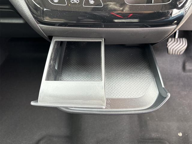 デイズ 　バックカメラ　クリアランスソナー　オートライト　スマートキー　アイドリングストップ　電動格納ミラー　シートヒーター　ベンチシート　ＣＶＴ　ＥＳＣ　アルミホイール　エアコン　パワーステアリング（40枚目）