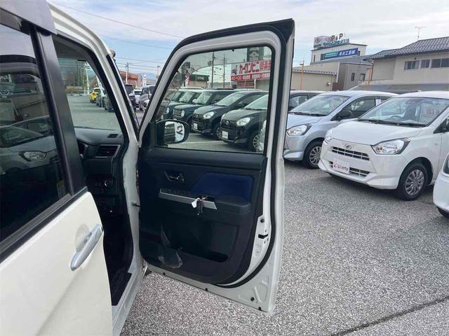 ルーミー カスタムＧ－Ｔ　ＥＴＣ　バックカメラ　ナビ　ＴＶ　両側電動スライドドア　クリアランスソナー　オートクルーズコントロール　衝突被害軽減システム　アルミホイール　オートマチックハイビーム　オートライト（38枚目）