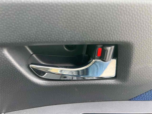 ルーミー カスタムＧ－Ｔ　ＥＴＣ　バックカメラ　ナビ　ＴＶ　両側電動スライドドア　クリアランスソナー　オートクルーズコントロール　衝突被害軽減システム　アルミホイール　オートマチックハイビーム　オートライト（39枚目）