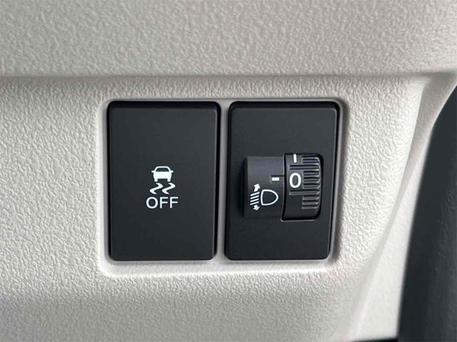 Ｎ－ＢＯＸ ベースグレード　バックカメラ　両側スライド・片側電動　クリアランスソナー　オートクルーズコントロール　レーンアシスト　オートライト　スマートキー　電動格納ミラー　ベンチシート　ＣＶＴ　ＥＳＣ　チップアップシート（10枚目）