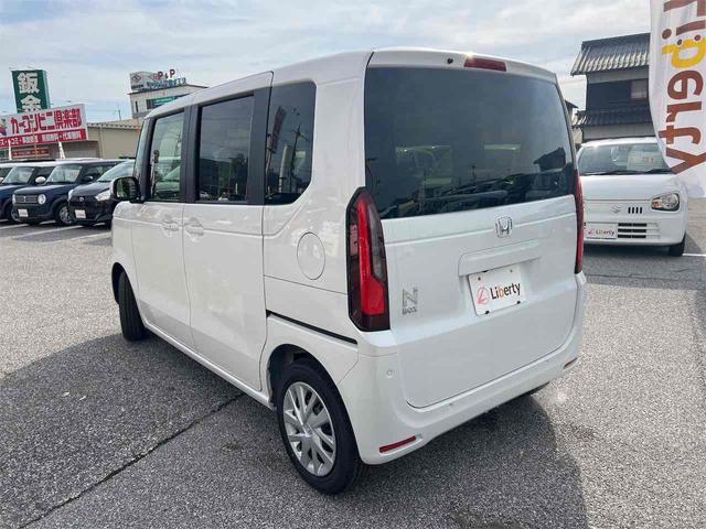 Ｎ－ＢＯＸ ベースグレード　バックカメラ　両側スライド・片側電動　クリアランスソナー　オートクルーズコントロール　レーンアシスト　オートライト　スマートキー　電動格納ミラー　ベンチシート　ＣＶＴ　ＥＳＣ　チップアップシート（19枚目）