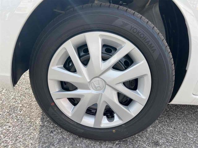 Ｎ－ＢＯＸ ベースグレード　バックカメラ　両側スライド・片側電動　クリアランスソナー　オートクルーズコントロール　レーンアシスト　オートライト　スマートキー　電動格納ミラー　ベンチシート　ＣＶＴ　ＥＳＣ　チップアップシート（23枚目）