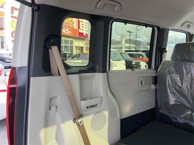 Ｎ－ＢＯＸ ベースグレード　バックカメラ　両側スライド・片側電動　クリアランスソナー　オートクルーズコントロール　レーンアシスト　オートライト　スマートキー　電動格納ミラー　ベンチシート　ＣＶＴ　ＥＳＣ　チップアップシート（30枚目）