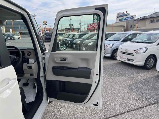 Ｎ－ＢＯＸ ベースグレード　バックカメラ　両側スライド・片側電動　クリアランスソナー　オートクルーズコントロール　レーンアシスト　オートライト　スマートキー　電動格納ミラー　ベンチシート　ＣＶＴ　ＥＳＣ　チップアップシート（35枚目）