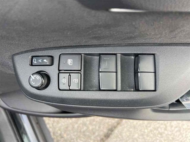 ヤリスクロス ハイブリッドZ ディスプレイオーディオ ETC 全周囲カメラ オートクルーズコントロール レーンアシスト パワーシート 衝突被害軽減システム ナビ オートマチックハイビーム オートライト LEDヘッドランプ(42枚目)