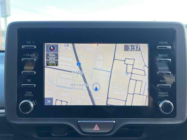 ヤリス Ｘ　バックカメラ　ナビ　レーンアシスト　衝突被害軽減システム　オートマチックハイビーム　オートライト　キーレスエントリー　電動格納ミラー　ＣＶＴ　盗難防止システム　衝突安全ボディ（7枚目）