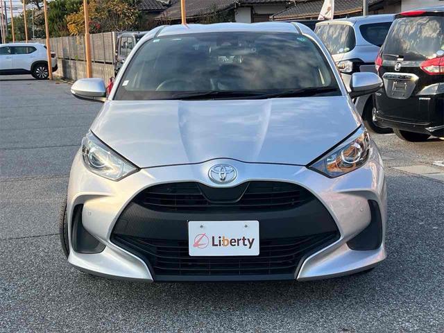 ヤリス Ｘ　バックカメラ　ナビ　レーンアシスト　衝突被害軽減システム　オートマチックハイビーム　オートライト　キーレスエントリー　電動格納ミラー　ＣＶＴ　盗難防止システム　衝突安全ボディ（15枚目）