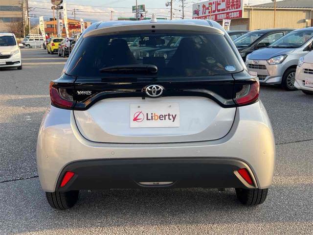 ヤリス Ｘ　バックカメラ　ナビ　レーンアシスト　衝突被害軽減システム　オートマチックハイビーム　オートライト　キーレスエントリー　電動格納ミラー　ＣＶＴ　盗難防止システム　衝突安全ボディ（19枚目）