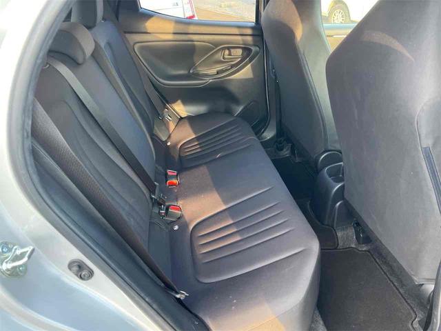 ヤリス Ｘ　バックカメラ　ナビ　レーンアシスト　衝突被害軽減システム　オートマチックハイビーム　オートライト　キーレスエントリー　電動格納ミラー　ＣＶＴ　盗難防止システム　衝突安全ボディ（36枚目）