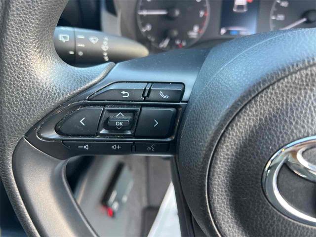 ヤリス Ｘ　バックカメラ　ナビ　レーンアシスト　衝突被害軽減システム　オートマチックハイビーム　オートライト　キーレスエントリー　電動格納ミラー　ＣＶＴ　盗難防止システム　衝突安全ボディ（49枚目）