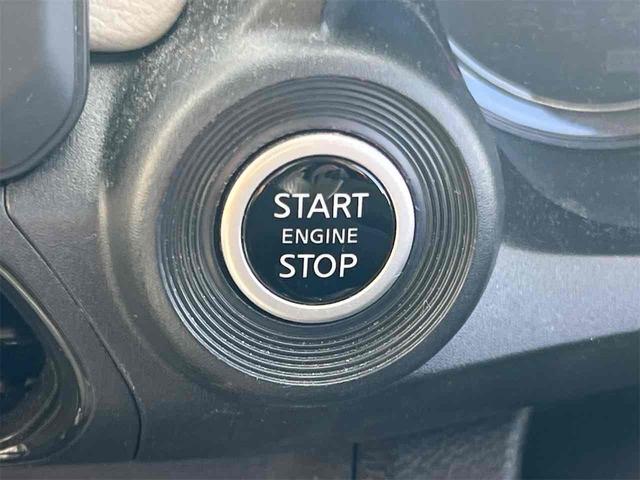 デイズ Ｘ　バックカメラ　スマートキー　アイドリングストップ　電動格納ミラー　ベンチシート　ＣＶＴ　ＣＤ　アルミホイール　エアコン　パワーステアリング（11枚目）