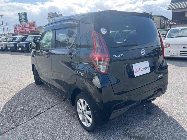 デイズ Ｘ　バックカメラ　スマートキー　アイドリングストップ　電動格納ミラー　ベンチシート　ＣＶＴ　ＣＤ　アルミホイール　エアコン　パワーステアリング（20枚目）