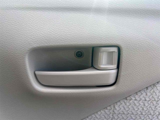 デイズ Ｘ　バックカメラ　スマートキー　アイドリングストップ　電動格納ミラー　ベンチシート　ＣＶＴ　ＣＤ　アルミホイール　エアコン　パワーステアリング（37枚目）