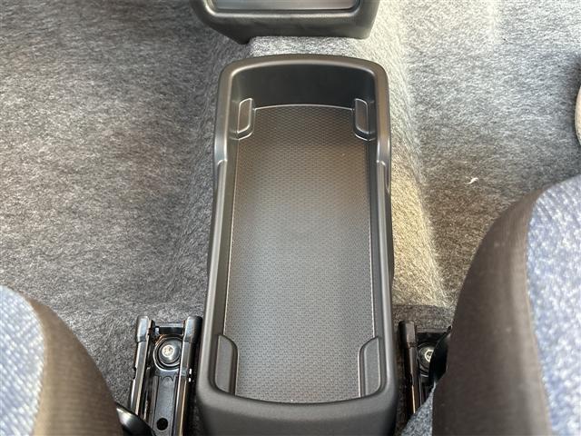 アルト L クリアランスソナー レーンアシスト 衝突被害軽減システム キーレスエントリー アイドリングストップ 電動格納ミラー シートヒーター CVT 盗難防止システム ABS ESC 衝突安全ボディ エアコン(25枚目)