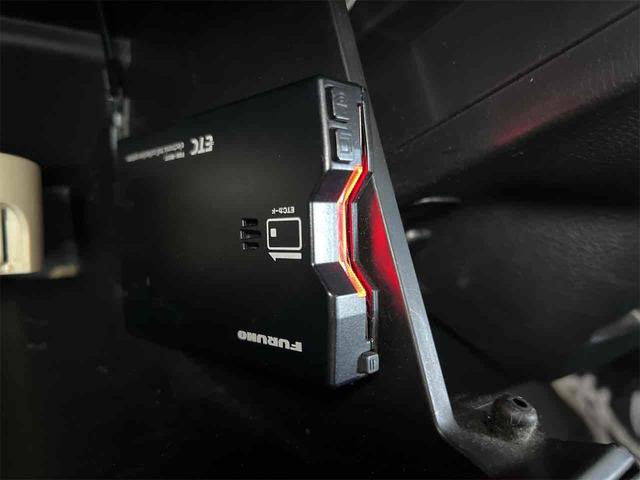 スズキ スペーシアカスタム 9枚目