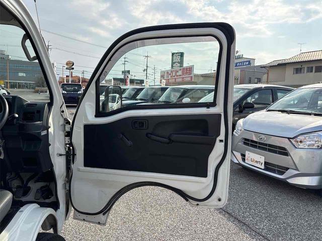 ダイハツ ハイゼットトラック 29枚目