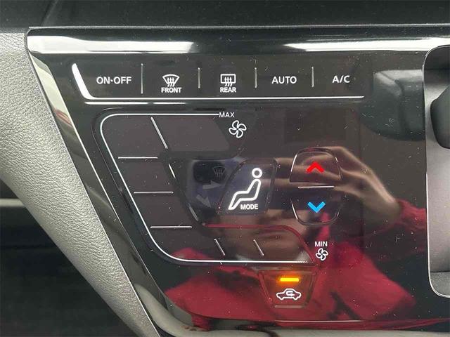 デイズ X ETC 全周囲カメラ ナビ オートライト スマートキー アイドリングストップ 電動格納ミラー ベンチシート CVT ABS CD USB ミュージックプレイヤー接続可(9枚目)