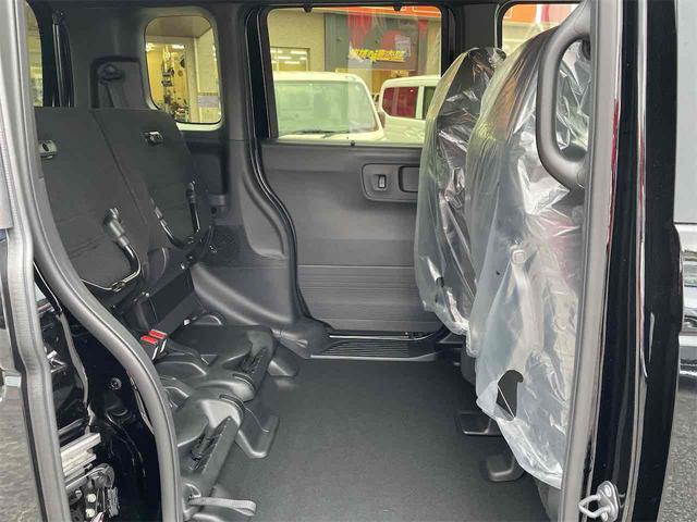 ホンダ Ｎ－ＢＯＸカスタム 38枚目