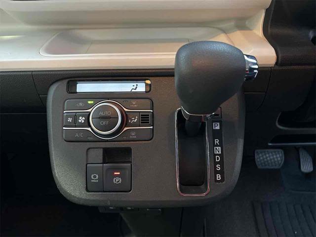 ムーヴキャンバス ストライプスG ETC バックカメラ 両側電動スライドドア ナビ TV クリアランスソナー 衝突被害軽減システム オートライト スマートキー アイドリングストップ 電動格納ミラー シートヒーター ベンチシート CVT(10枚目)