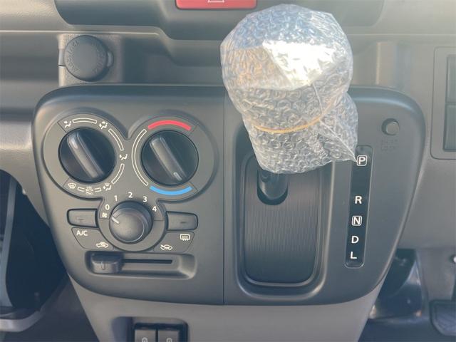 ���i�����ގ��ɕK�����삷�郌�o�[�ł��B����̂��₷�����̂ɂȂ��Ă��܂��B���Ј�x�̊����Ă��������B